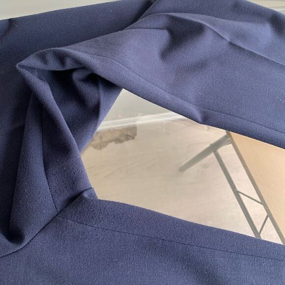 TAHARI BLUE STRIAGHT LEG PANTS - Picture 13 of 13